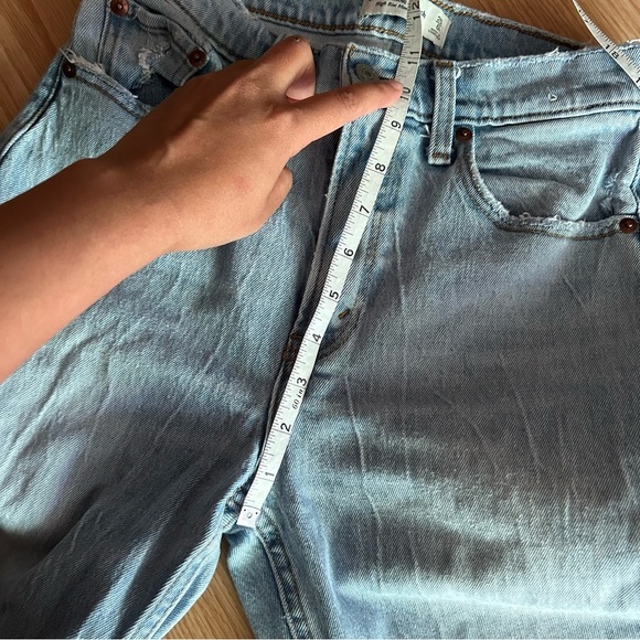 Abercrombie & Fitch High Rise Mom Jean Women’s 25/0 - Picture 6 of 9